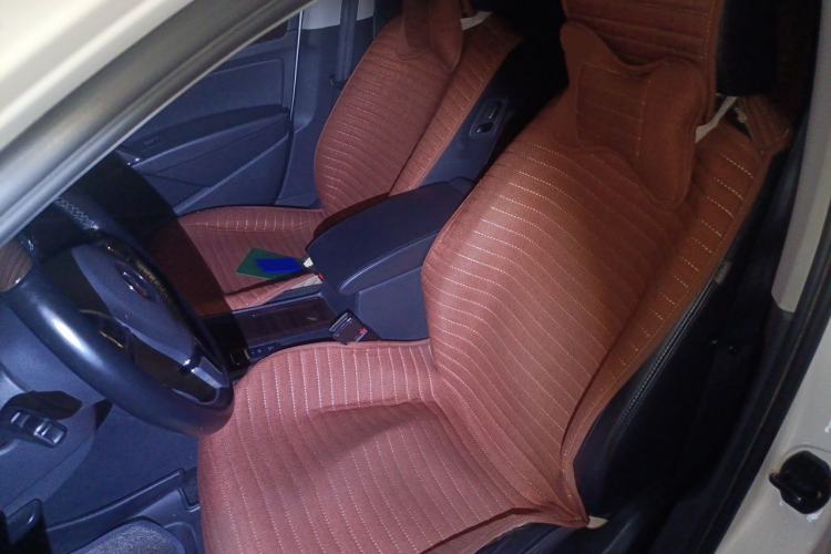 Used Volkswagen Passat 2015 1.8TSI DSG Ultimate Edition Left Front Seat