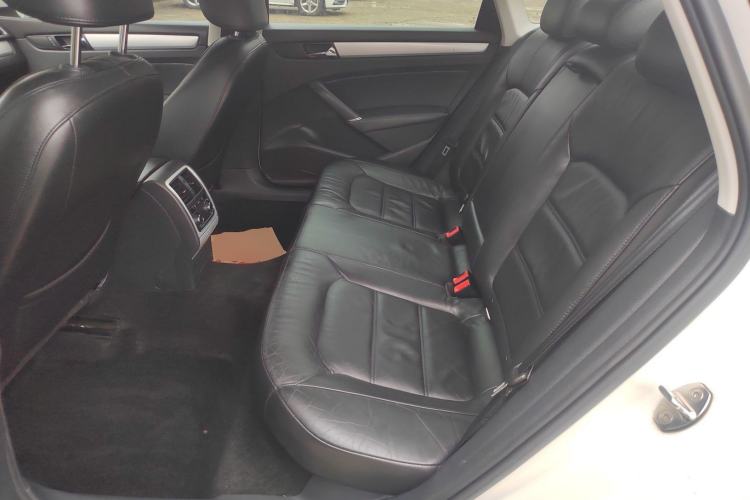 Used Volkswagen Passat 2015 1.8TSI DSG Prestige Edition Left Rear Seat