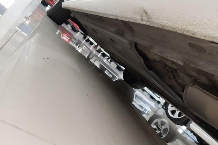 Used Volkswagen Passat 2015 1.8TSI DSG Prestige Edition Left Side Sill