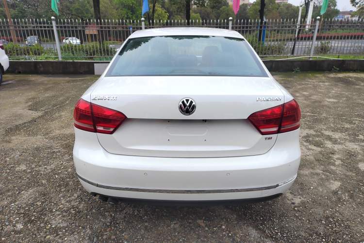 Used Volkswagen Passat 2015 1.8TSI DSG Prestige Edition Rear
