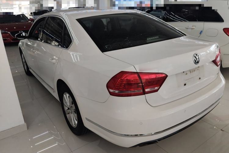 Used Volkswagen Passat 2015 1.8TSI DSG Prestige Edition Rear Left 45 Deg