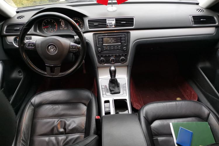 Used Volkswagen Passat 2015 1.8TSI DSG Prestige Edition Center Console