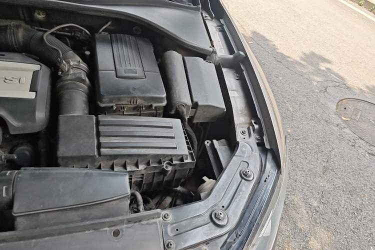 Used Volkswagen Passat 2015 1.8TSI DSG Prestige Edition Engine Bay Left