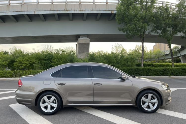 Used Volkswagen Passat 2015 2.0 TSI DSG Prestige Edition Exterior 1