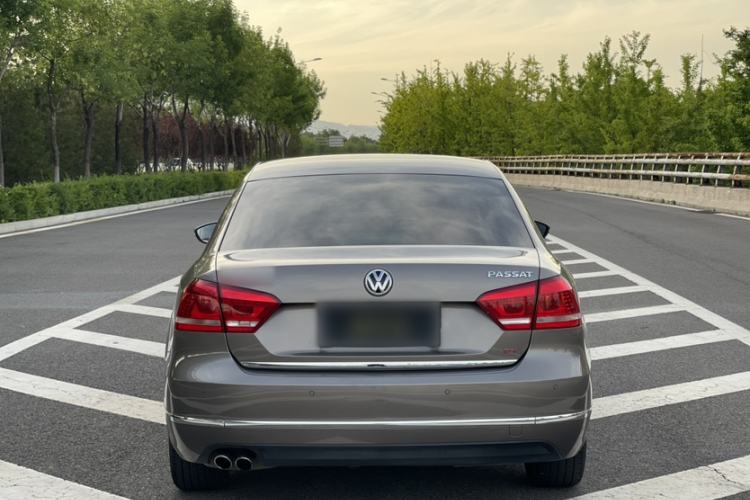 Used Volkswagen Passat 2015 2.0 TSI DSG Prestige Edition Exterior 4