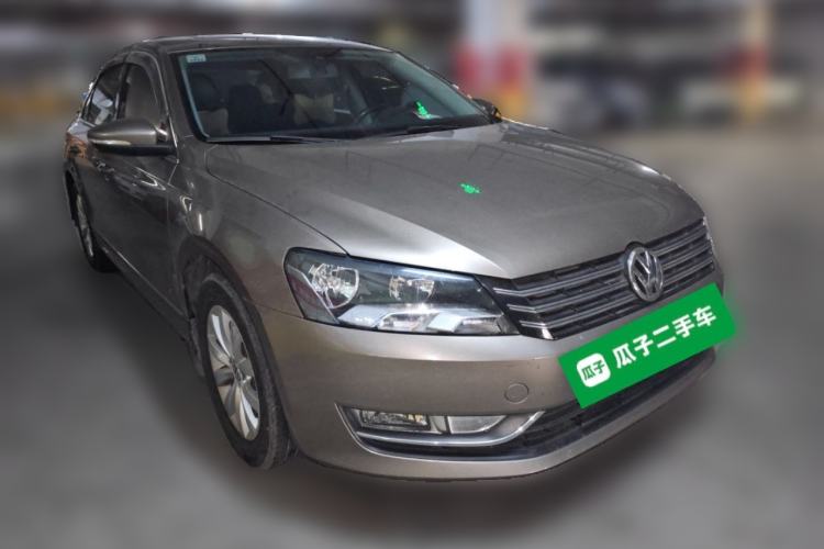 Used Volkswagen Passat 2015 1.8TSI DSG Prestige Edition Front Right 45 Deg