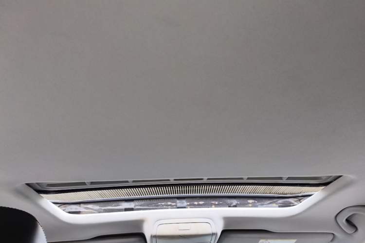 Used Volkswagen Passat 2015 1.8TSI DSG Prestige Edition Headliner