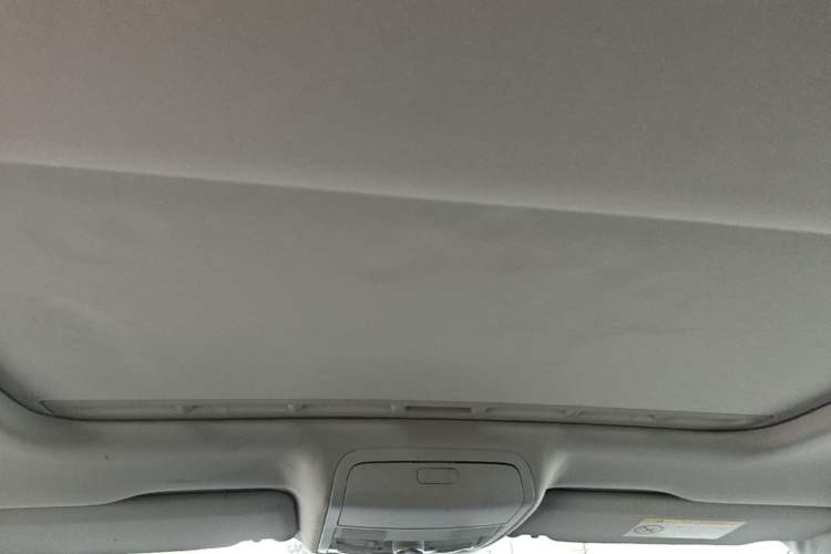 Used Volkswagen Passat 2015 1.8TSI DSG Prestige Edition Headliner