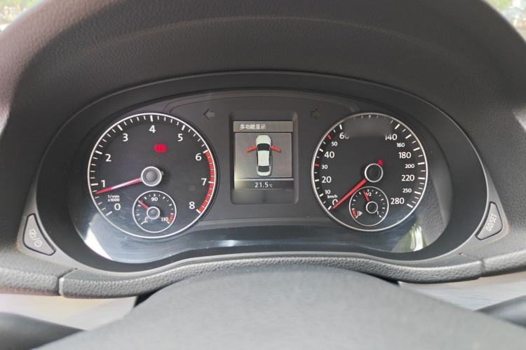 Used Volkswagen Passat 2015 1.8TSI DSG Ultimate Edition Instrument Cluster