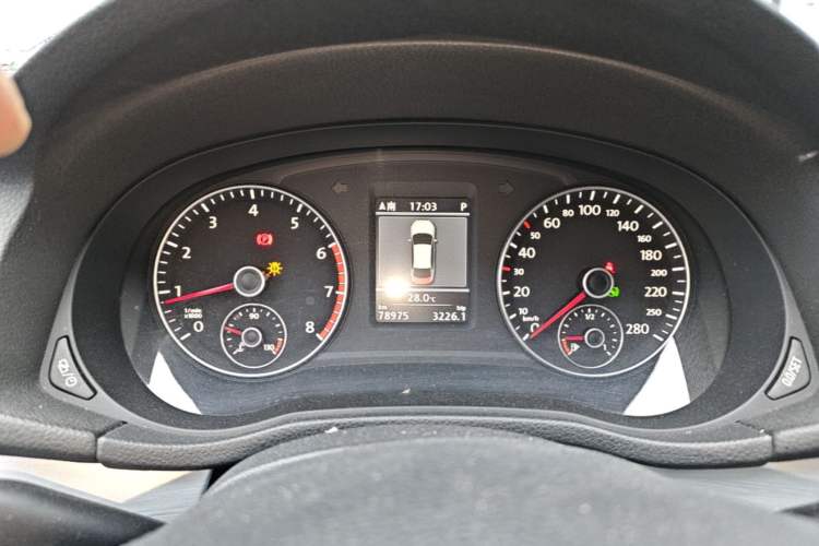Used Volkswagen Passat 2015 1.8TSI DSG Prestige Edition Instrument Cluster