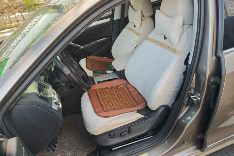 Used Volkswagen Passat 2015 1.8TSI DSG Prestige Edition Left Front Seat