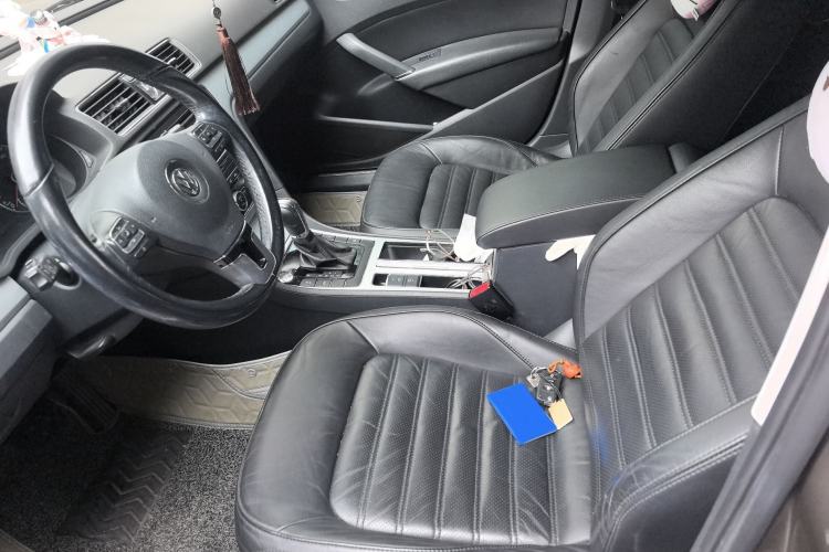 Used Volkswagen Passat 2015 1.8TSI DSG Prestige Edition Left Front Seat