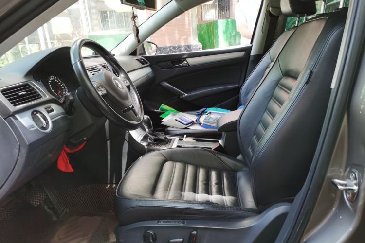 Used Volkswagen Passat 2015 1.8TSI DSG Prestige Edition Left Front Seat