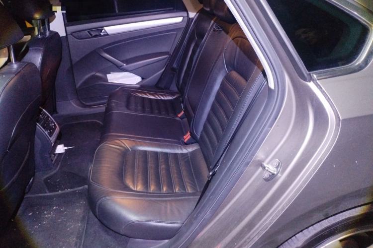 Used Volkswagen Passat 2015 1.8TSI DSG Prestige Edition Left Rear Seat