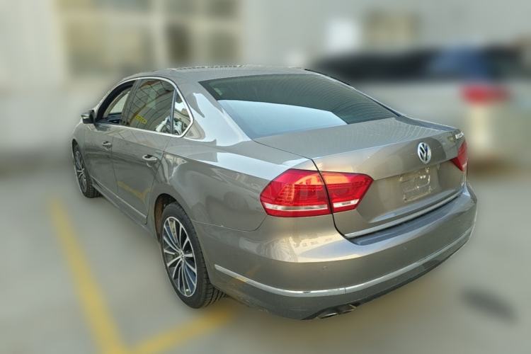 Used Volkswagen Passat 2015 1.8TSI DSG Prestige Edition Rear Left 45 Deg