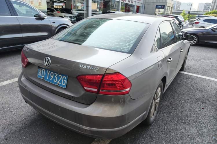 Used Volkswagen Passat 2015 1.8TSI DSG Prestige Edition Rear Right 45 Deg
