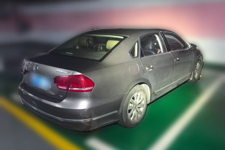 Used Volkswagen Passat 2015 1.8TSI DSG Prestige Edition Rear Right 45 Deg