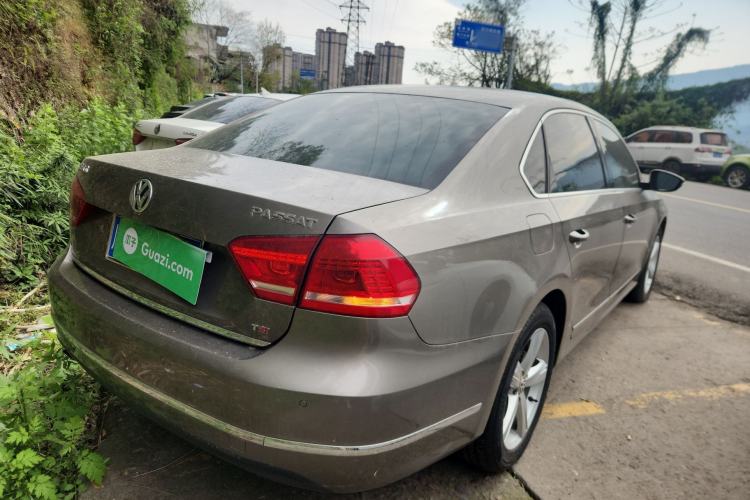 Used Volkswagen Passat 2015 1.8TSI DSG Prestige Edition Rear Right 45 Deg