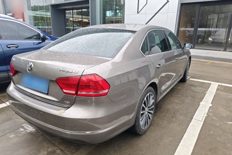 Used Volkswagen Passat 2015 1.8TSI DSG Prestige Edition Rear Right 45 Deg
