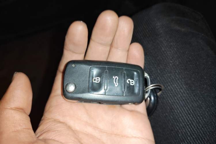 Used Volkswagen Passat 2015 1.8TSI DSG Prestige Edition Vehicle Key