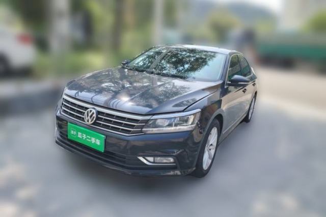 Volkswagen Passat 2016 330TSI DSG Luxury Edition usata