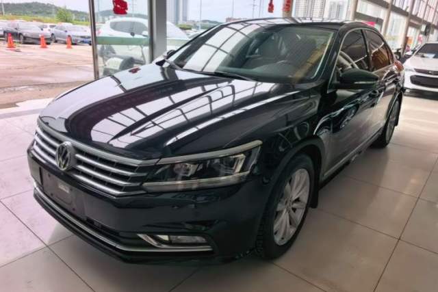 Ojetý Volkswagen Passat 2016 330TSI DSG Prestige Edition