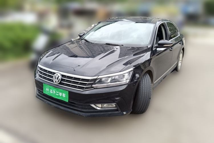 Used Volkswagen Passat 2016 330TSI DSG Luxury Edition Guazi used car, China used car export, Used car for sale, Used cars, Cheapest cars for sale