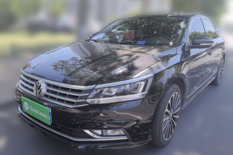 Used Volkswagen Passat 2016 330TSI DSG Luxury Edition Guazi used car, China used car export, Used car for sale, Used cars, Cheapest cars for sale