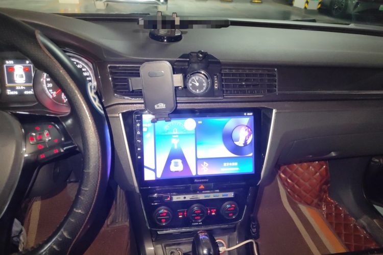 Used Volkswagen Passat 2016 380TSI DSG Prestige Edition Audio And AC Panel