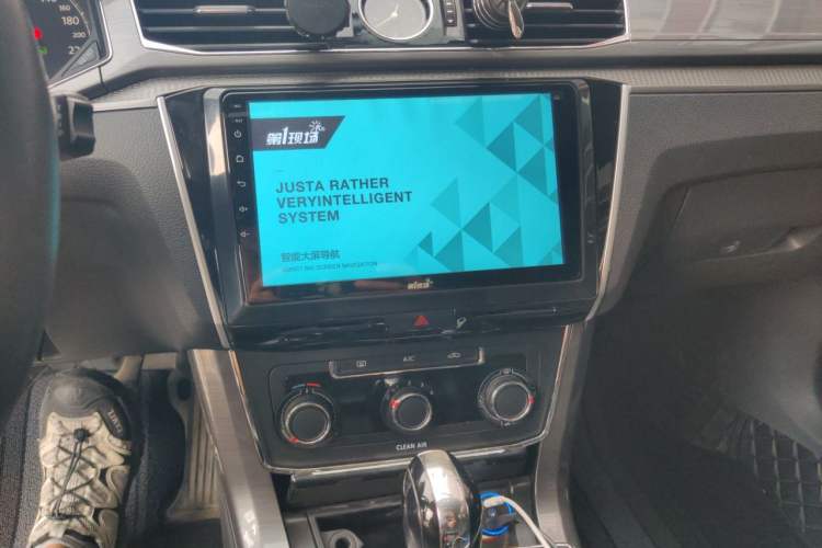 Used Volkswagen Passat 2016 1.8T Government Procurement Version (CEA Engine + 6AT) Audio And AC Panel
