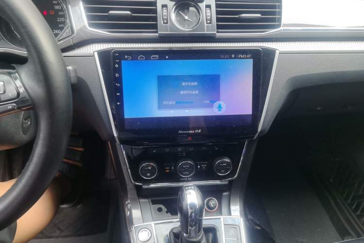 Used Volkswagen Passat 2016 380TSI DSG Prestige Edition Audio And AC Panel