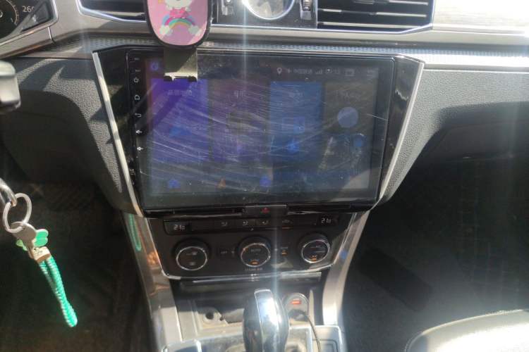 Used Volkswagen Passat 2016 1.8T Government Procurement Version (CEA Engine + 6AT) Audio And AC Panel