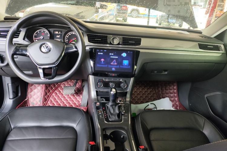 Used Volkswagen Passat 2016 1.8T Government Procurement Version (CEA Engine + 6AT) Center Console