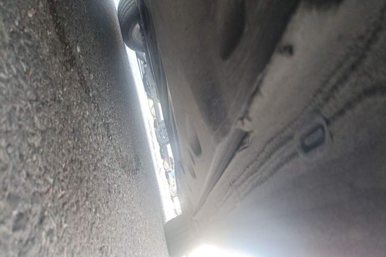 Used Volkswagen Passat  Chassis Front Left