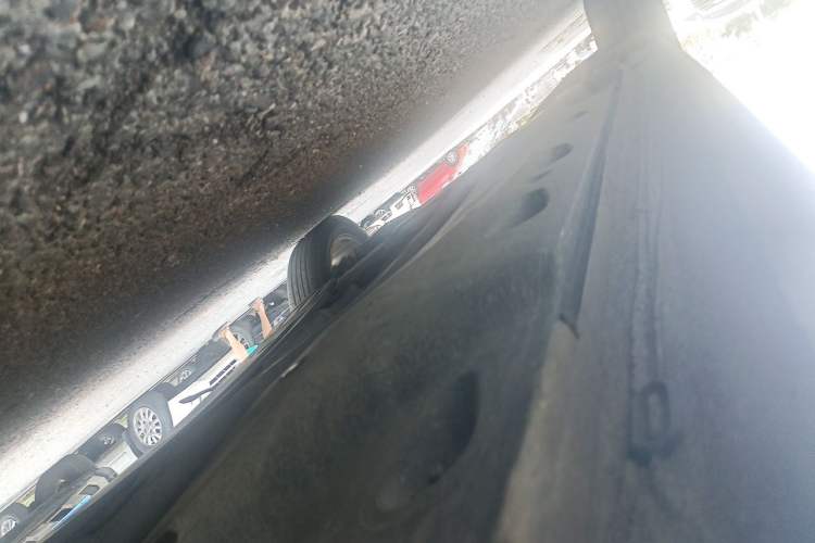 Used Volkswagen Passat  Chassis Front Right