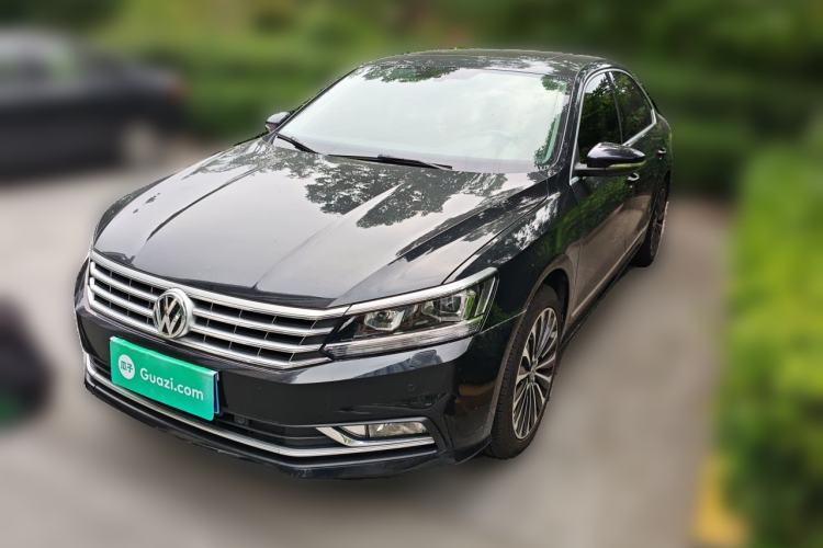 Used Volkswagen Passat 2016 330TSI DSG Prestige Edition Guazi used car, China used car export, Used car for sale, Used  cars, Cheapest cars for sale