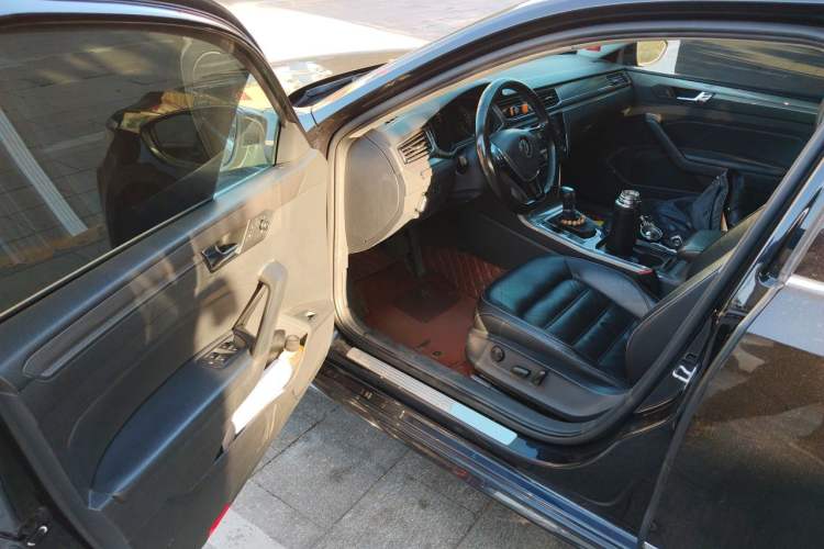 Used Volkswagen Passat 2016 280TSI DSG Prestige Edition Driver Seat