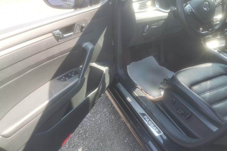 Used Volkswagen Passat 2016 280TSI DSG Prestige Edition Driver Seat