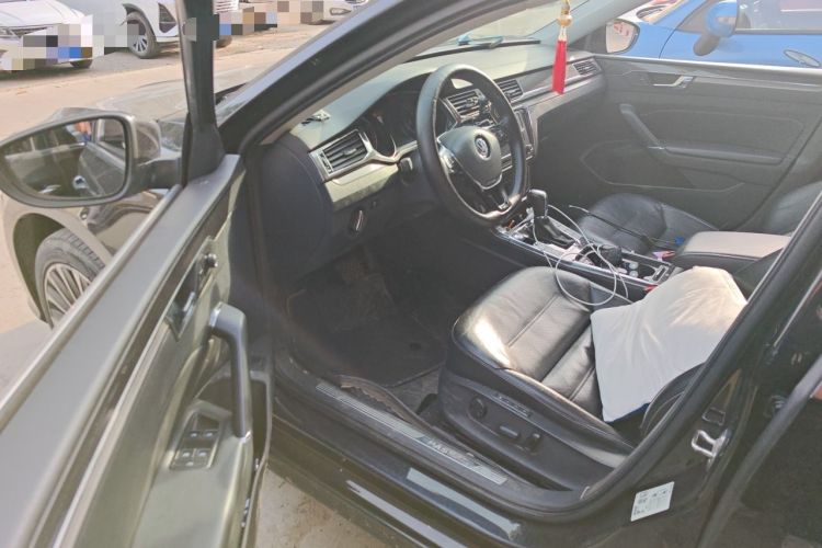 Used Volkswagen Passat 2016 330TSI DSG Prestige Edition Driver Seat