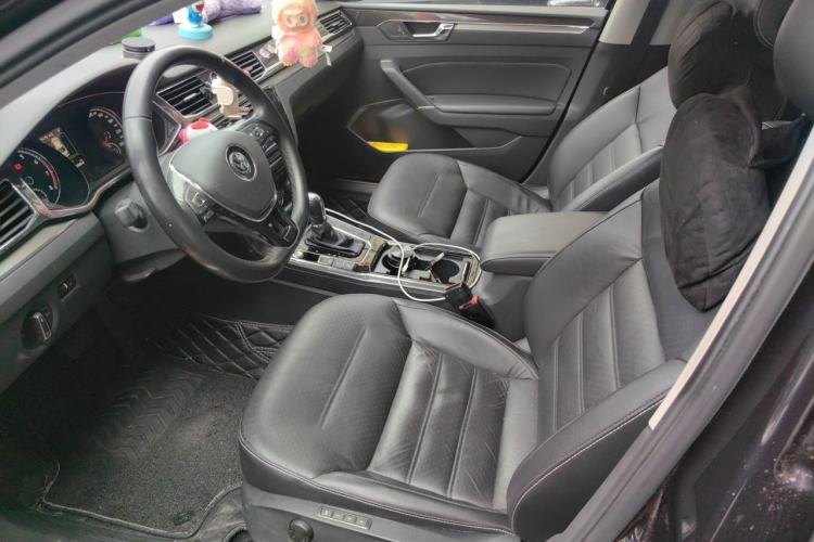Used Volkswagen Passat 2016 330TSI DSG Prestige Edition Driver Seat