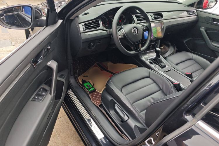 Used Volkswagen Passat 2016 1.8T Government Procurement Version (CEA Engine + 6AT) Driver Seat
