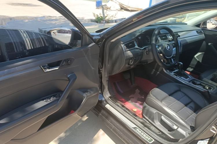 Used Volkswagen Passat 2016 1.8T Government Procurement Version (CEA Engine + 6AT) Driver Seat