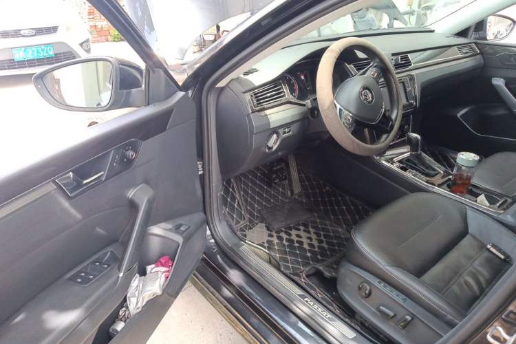 Used Volkswagen Passat 2016 330TSI DSG Prestige Edition Driver Seat