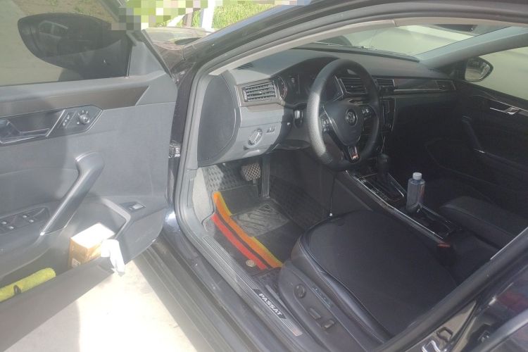 Used Volkswagen Passat 2016 330TSI DSG Prestige Edition Driver Seat