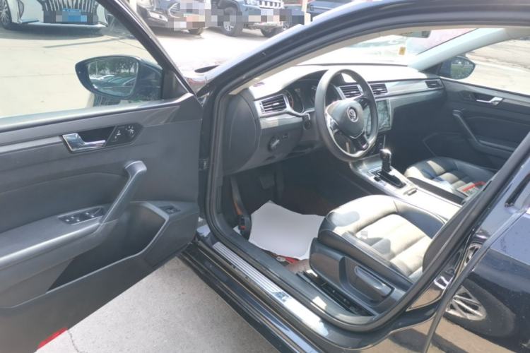 Used Volkswagen Passat 2016 1.8T Government Procurement Version (CEA Engine + 6AT) Driver Seat