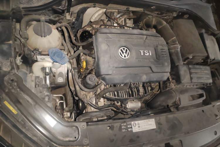 Used Volkswagen Passat 2016 330TSI DSG Prestige Edition Engine Bay