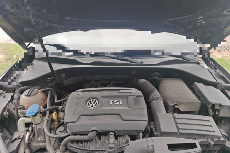Used Volkswagen Passat 2016 330TSI DSG Luxury Edition Engine Bay