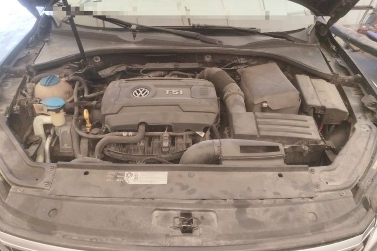 Used Volkswagen Passat 2016 330TSI DSG Luxury Edition Engine Bay
