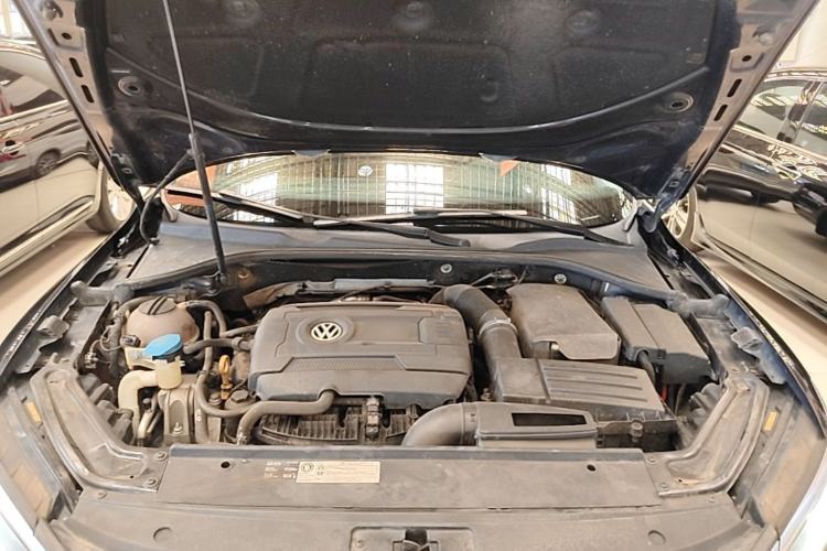 Used Volkswagen Passat 2016 330TSI DSG Prestige Edition Engine Bay
