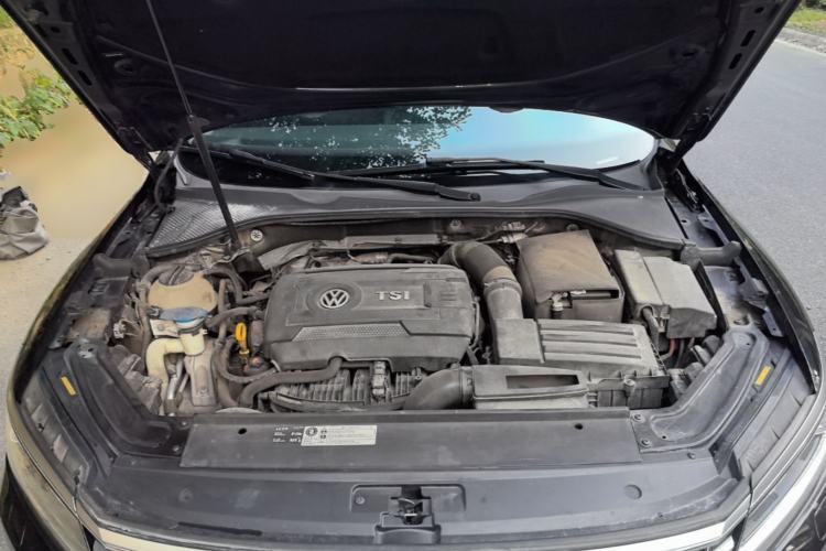 Used Volkswagen Passat 2016 380TSI DSG Prestige Edition Engine Bay